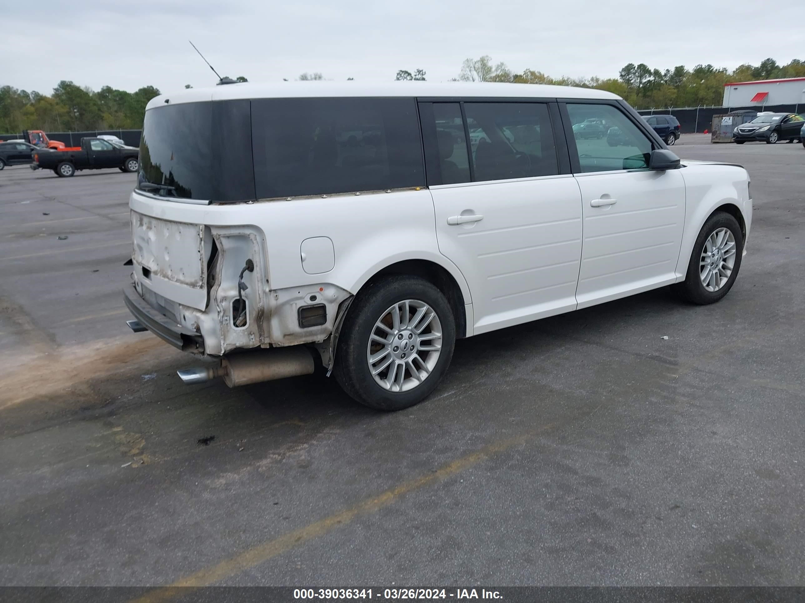 Photo 3 VIN: 2FMGK5C8XDBD14567 - FORD FLEX 