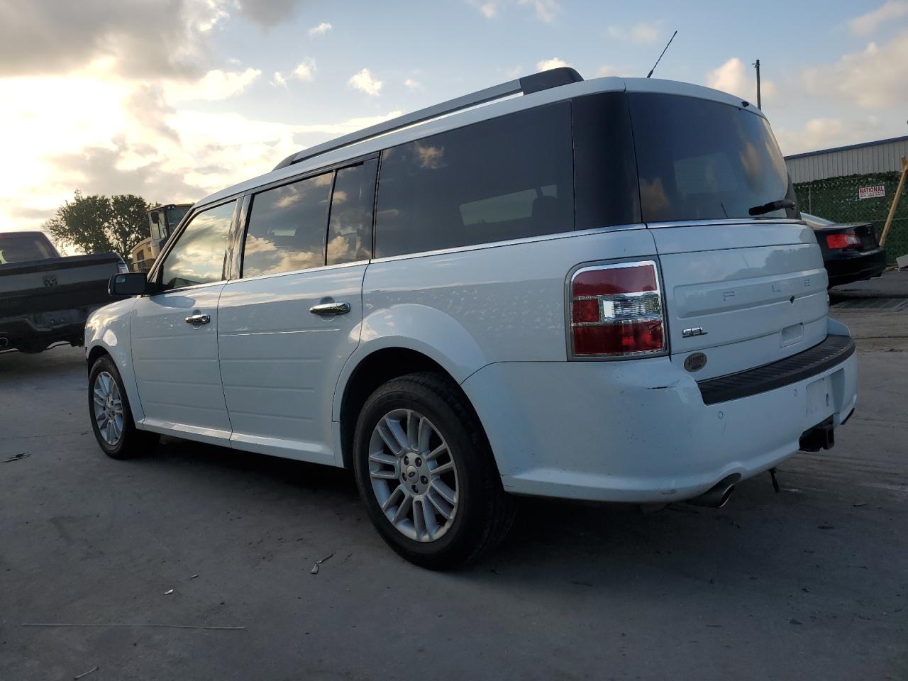 Photo 1 VIN: 2FMGK5C8XGBA21580 - FORD FLEX 