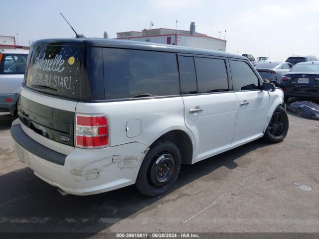 Photo 3 VIN: 2FMGK5C8XJBA04611 - FORD FLEX 