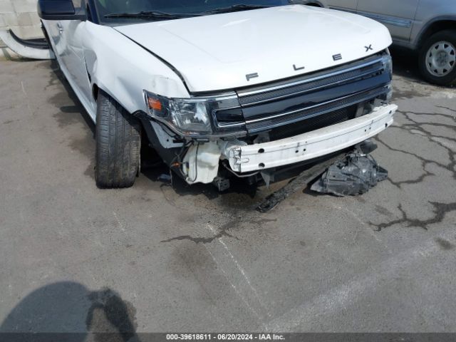 Photo 5 VIN: 2FMGK5C8XJBA04611 - FORD FLEX 