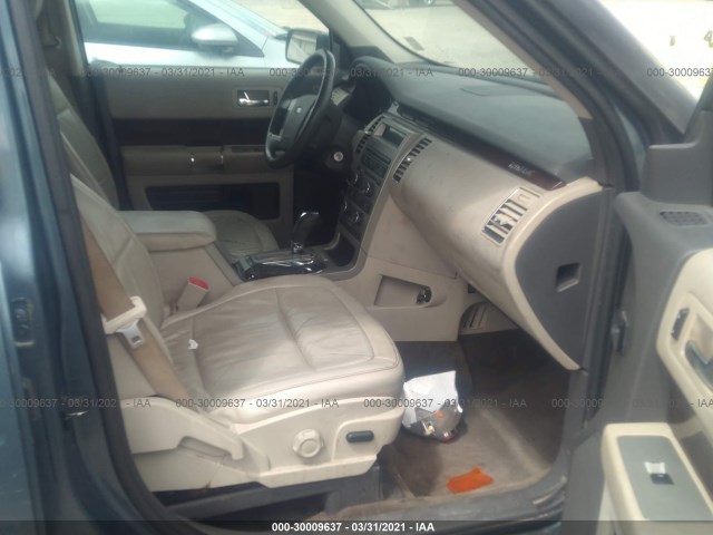 Photo 4 VIN: 2FMGK5CC0ABD03738 - FORD FLEX 