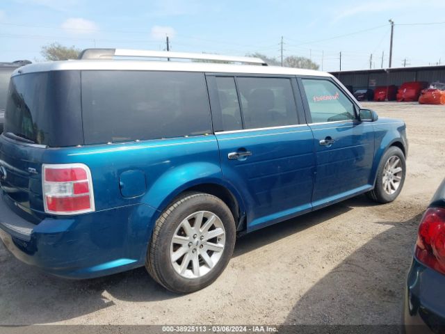 Photo 3 VIN: 2FMGK5CC0BBD05846 - FORD FLEX 