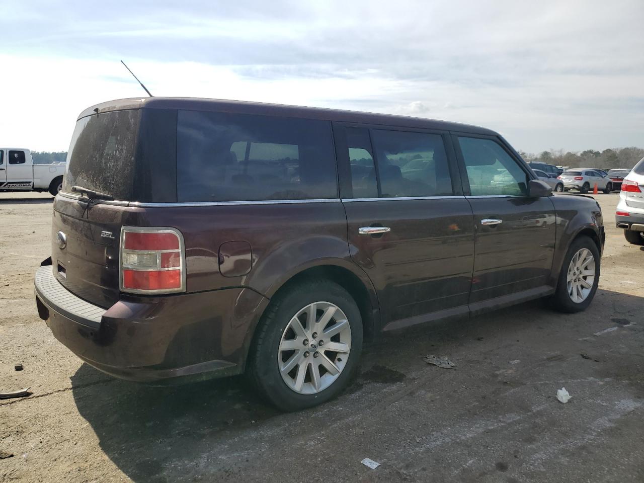 Photo 2 VIN: 2FMGK5CC1ABA66452 - FORD FLEX 