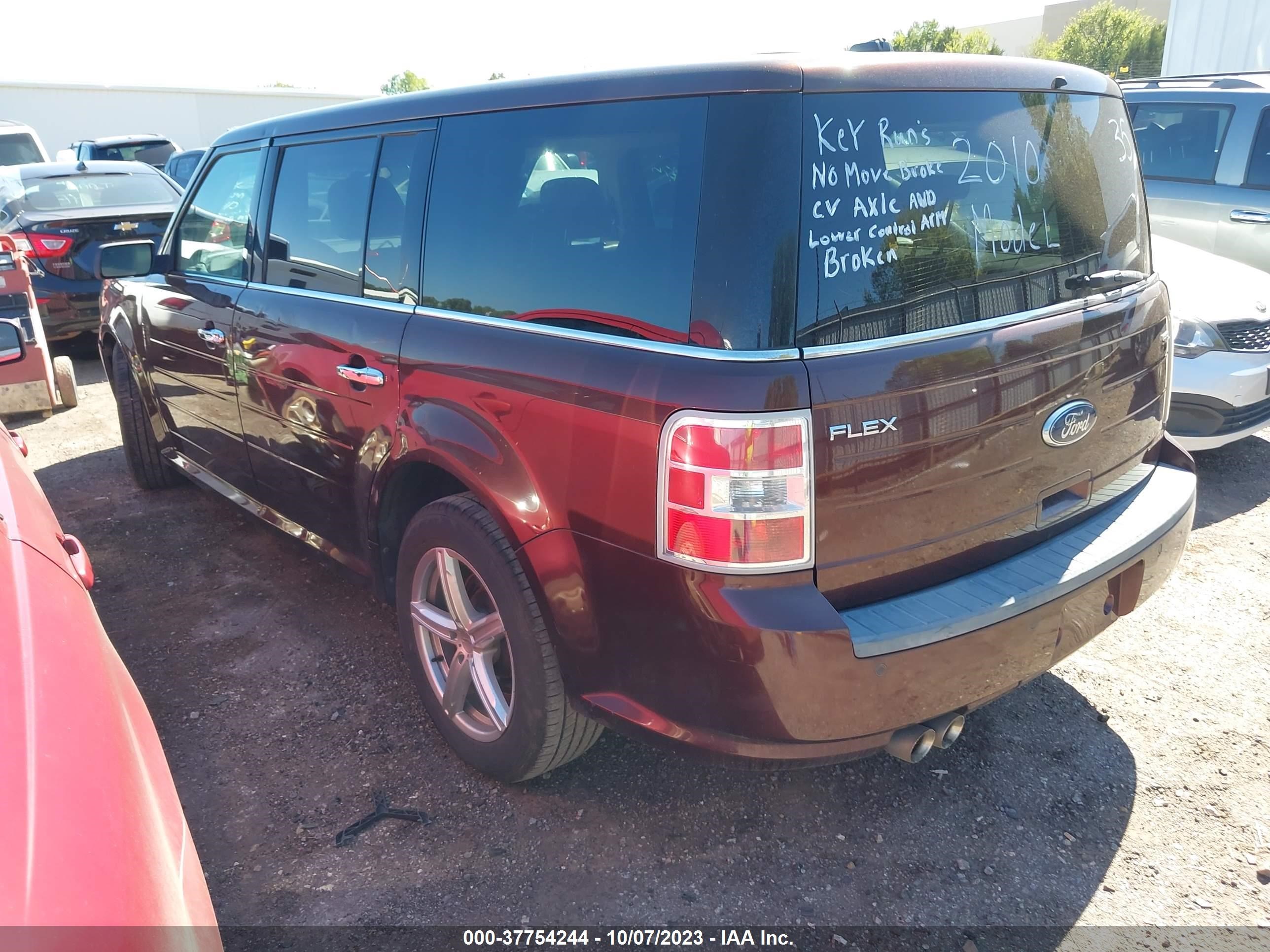 Photo 2 VIN: 2FMGK5CC5ABA46446 - FORD FLEX 