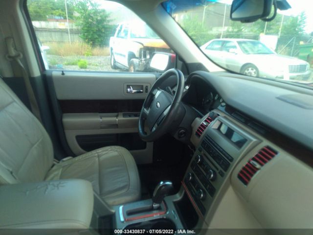 Photo 4 VIN: 2FMGK5CC9BBD08308 - FORD FLEX 