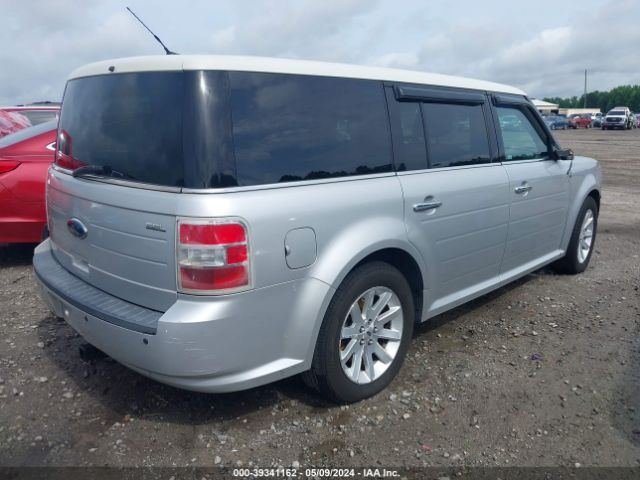 Photo 3 VIN: 2FMGK5CCXBBD10522 - FORD FLEX 