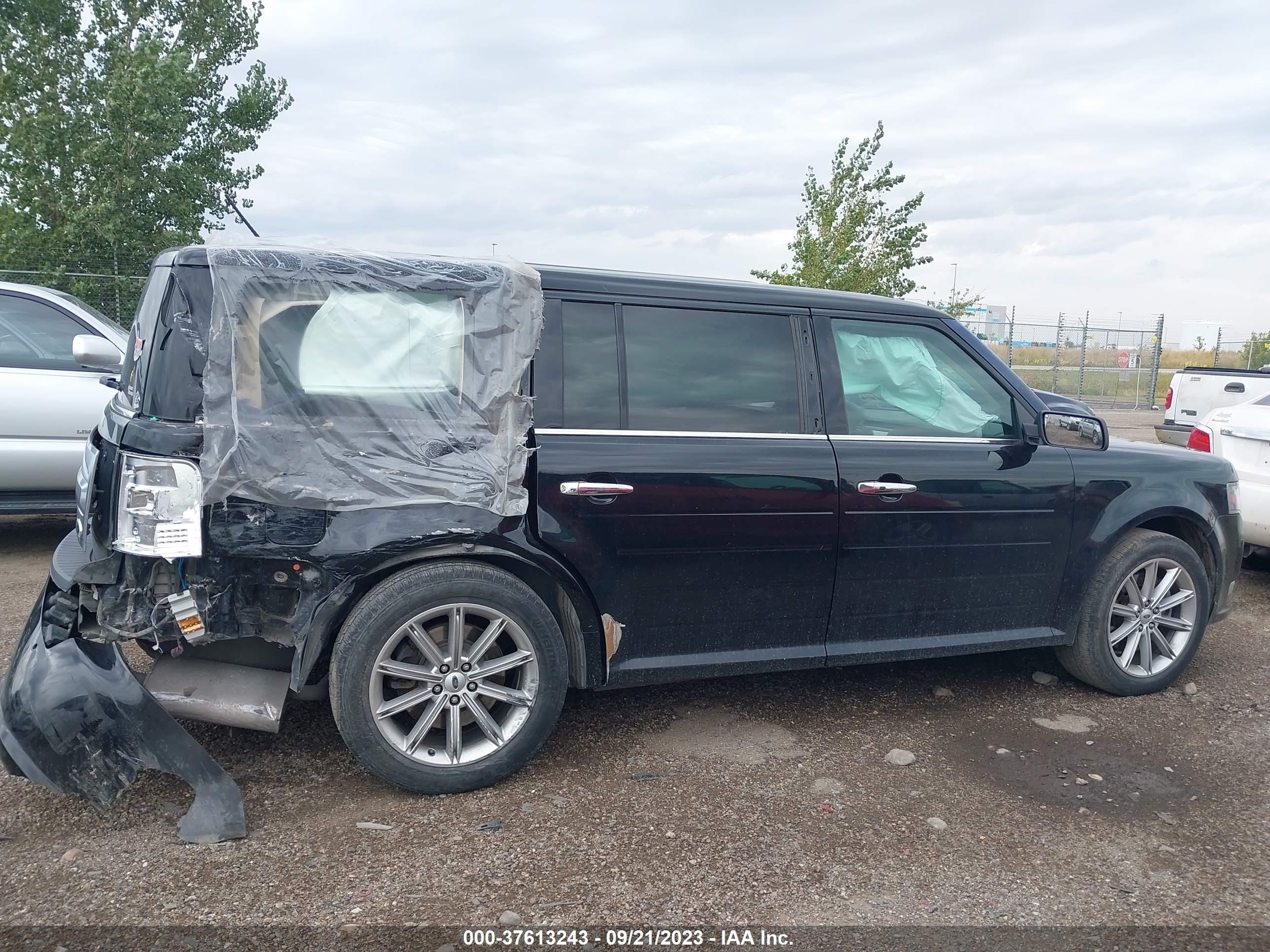 Photo 12 VIN: 2FMGK5D82GBA02195 - FORD FLEX 