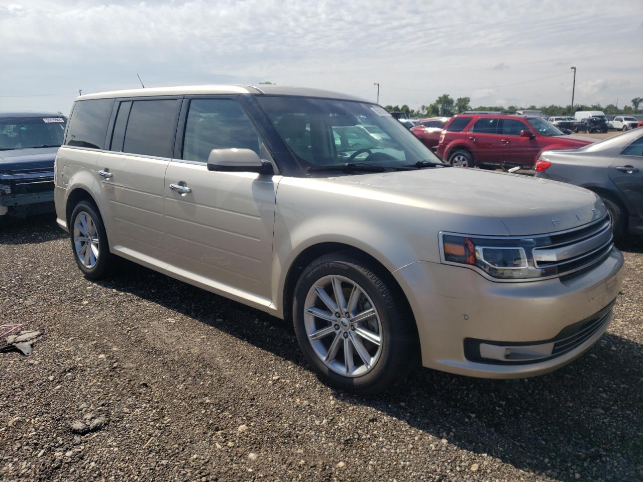 Photo 3 VIN: 2FMGK5D82JBA15181 - FORD FLEX 