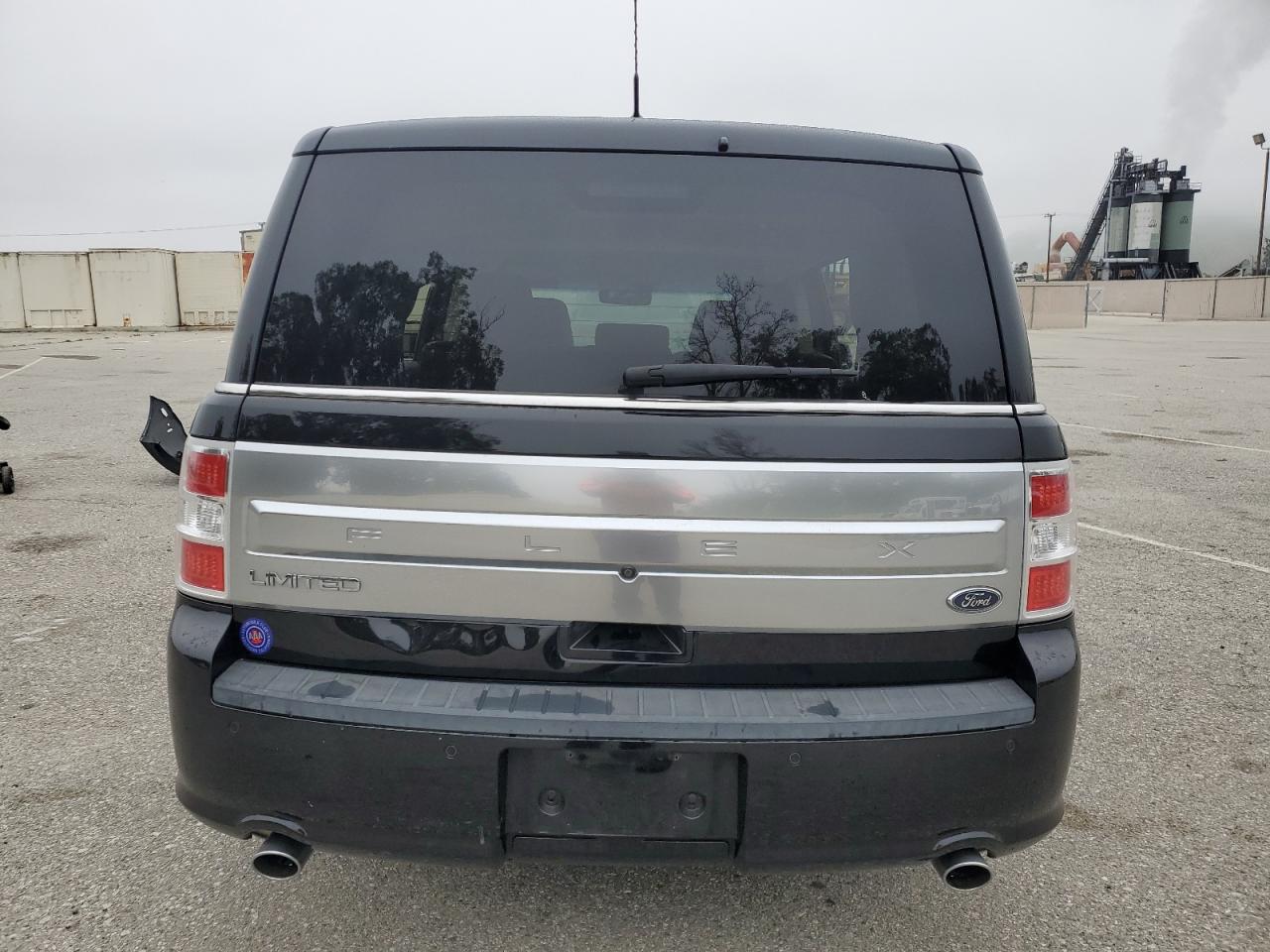 Photo 5 VIN: 2FMGK5D83JBA02648 - FORD FLEX 