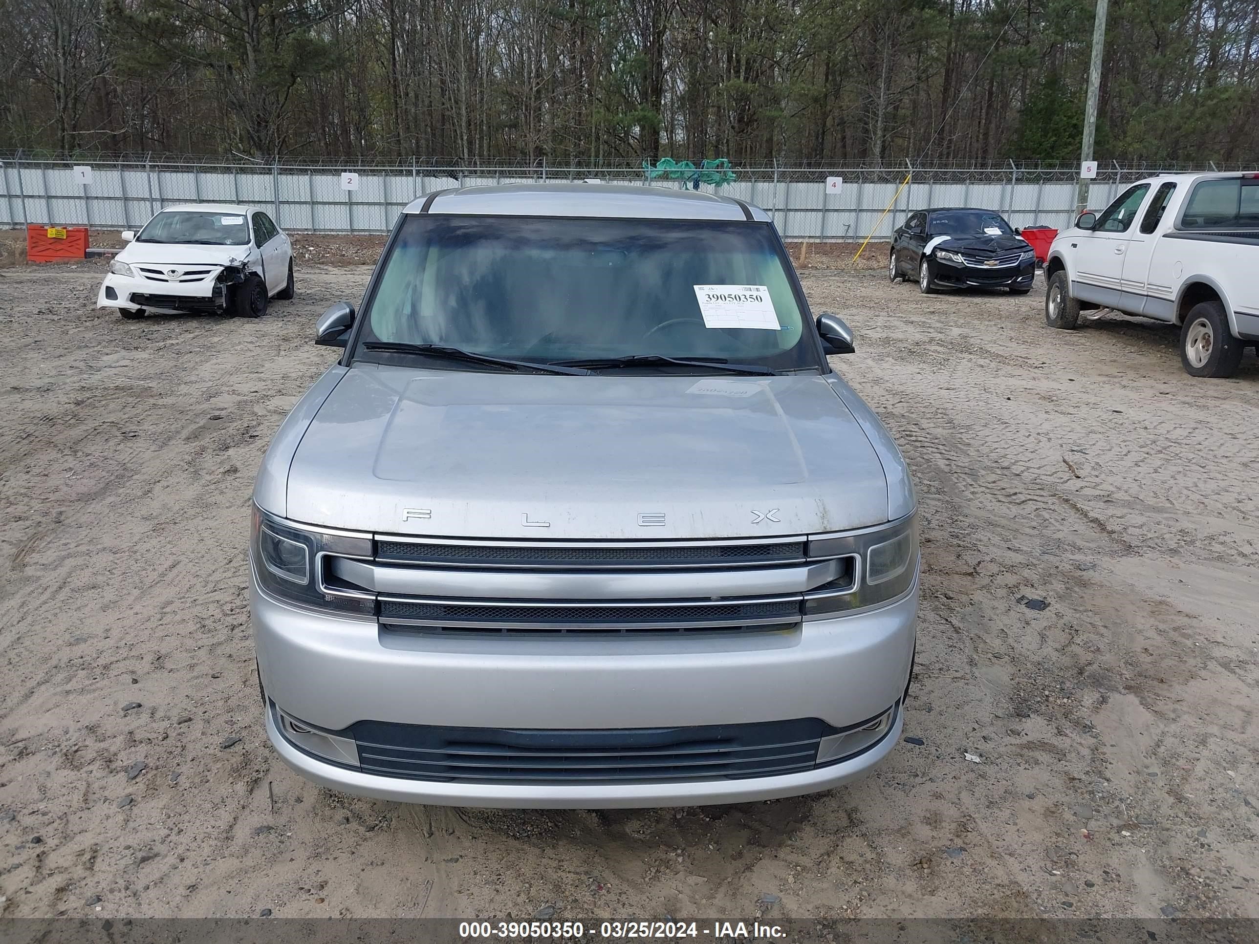 Photo 5 VIN: 2FMGK5D84EBD11339 - FORD FLEX 