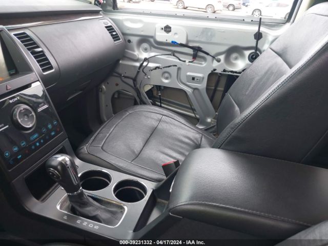 Photo 4 VIN: 2FMGK5D88FBA13121 - FORD FLEX 