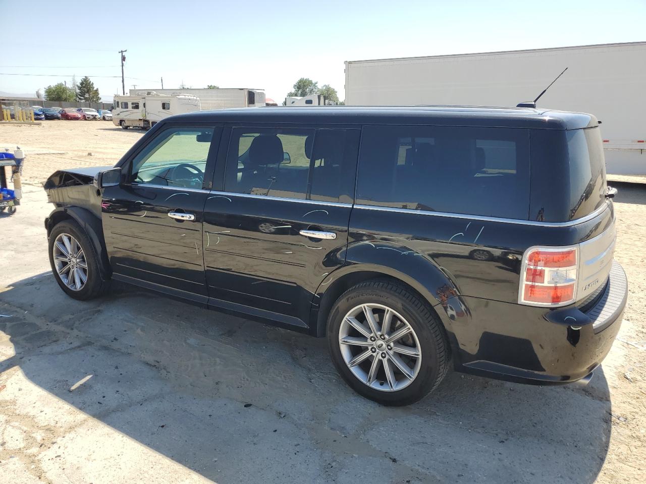 Photo 1 VIN: 2FMGK5D89JBA05845 - FORD FLEX 