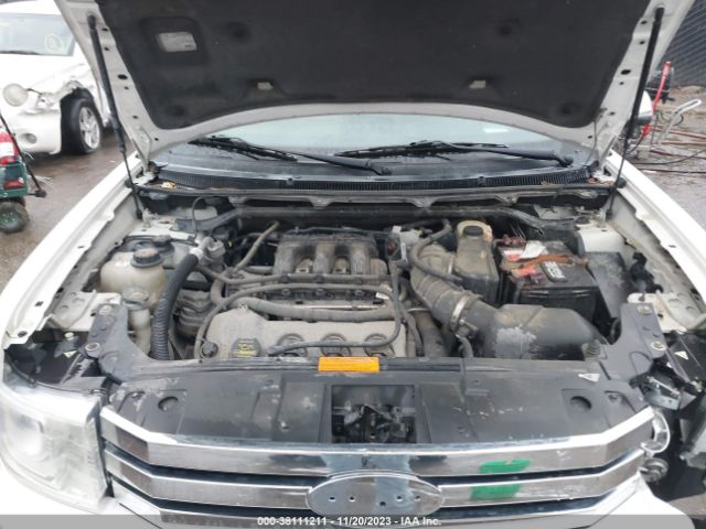 Photo 9 VIN: 2FMGK5DC4BBD11891 - FORD FLEX 