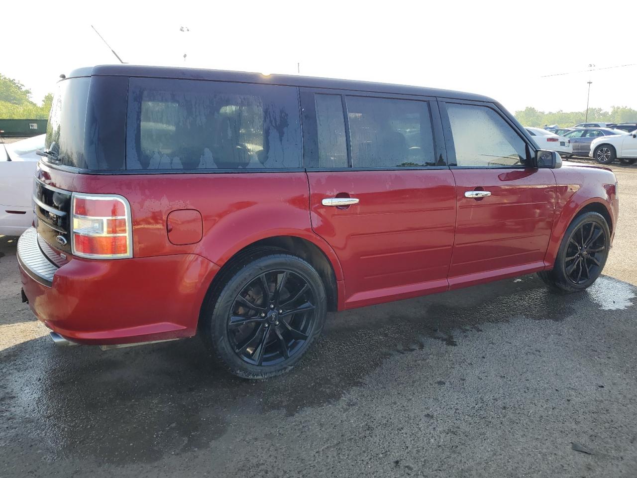 Photo 2 VIN: 2FMHK6C81JBA07651 - FORD FLEX 