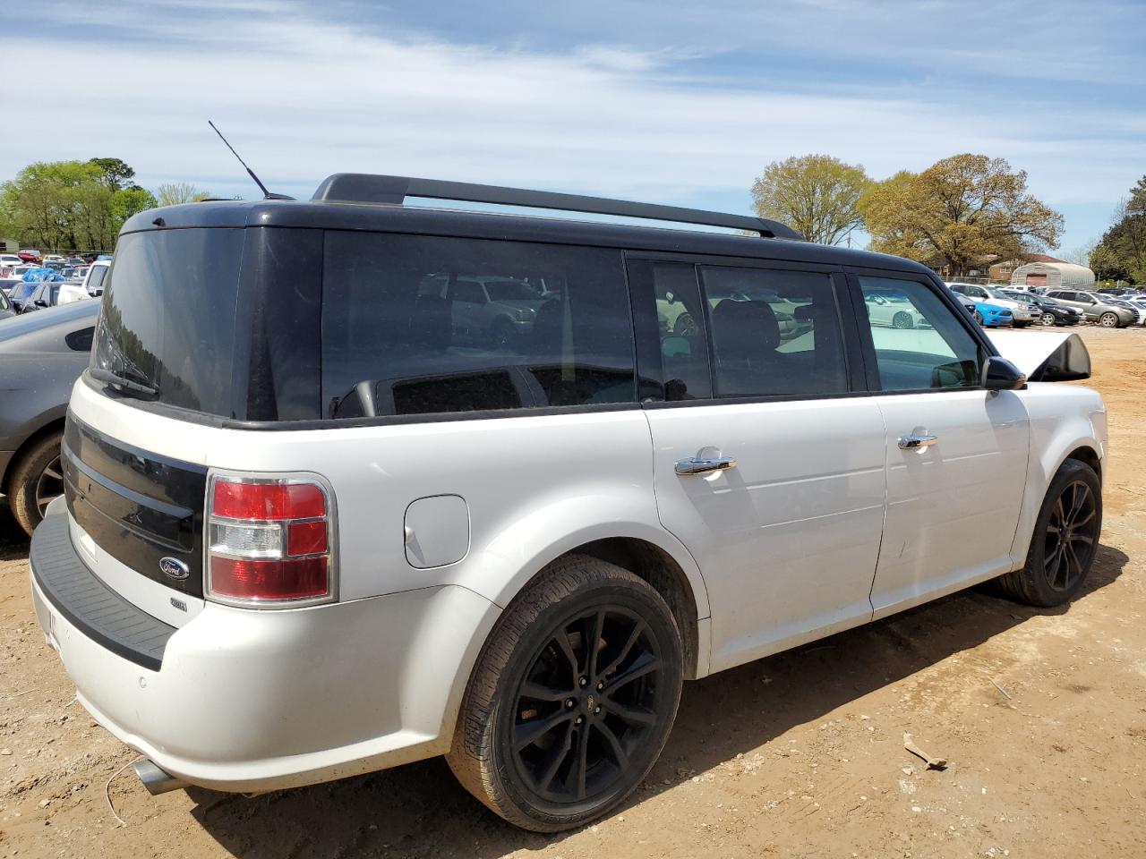 Photo 2 VIN: 2FMHK6C82GBA18649 - FORD FLEX 