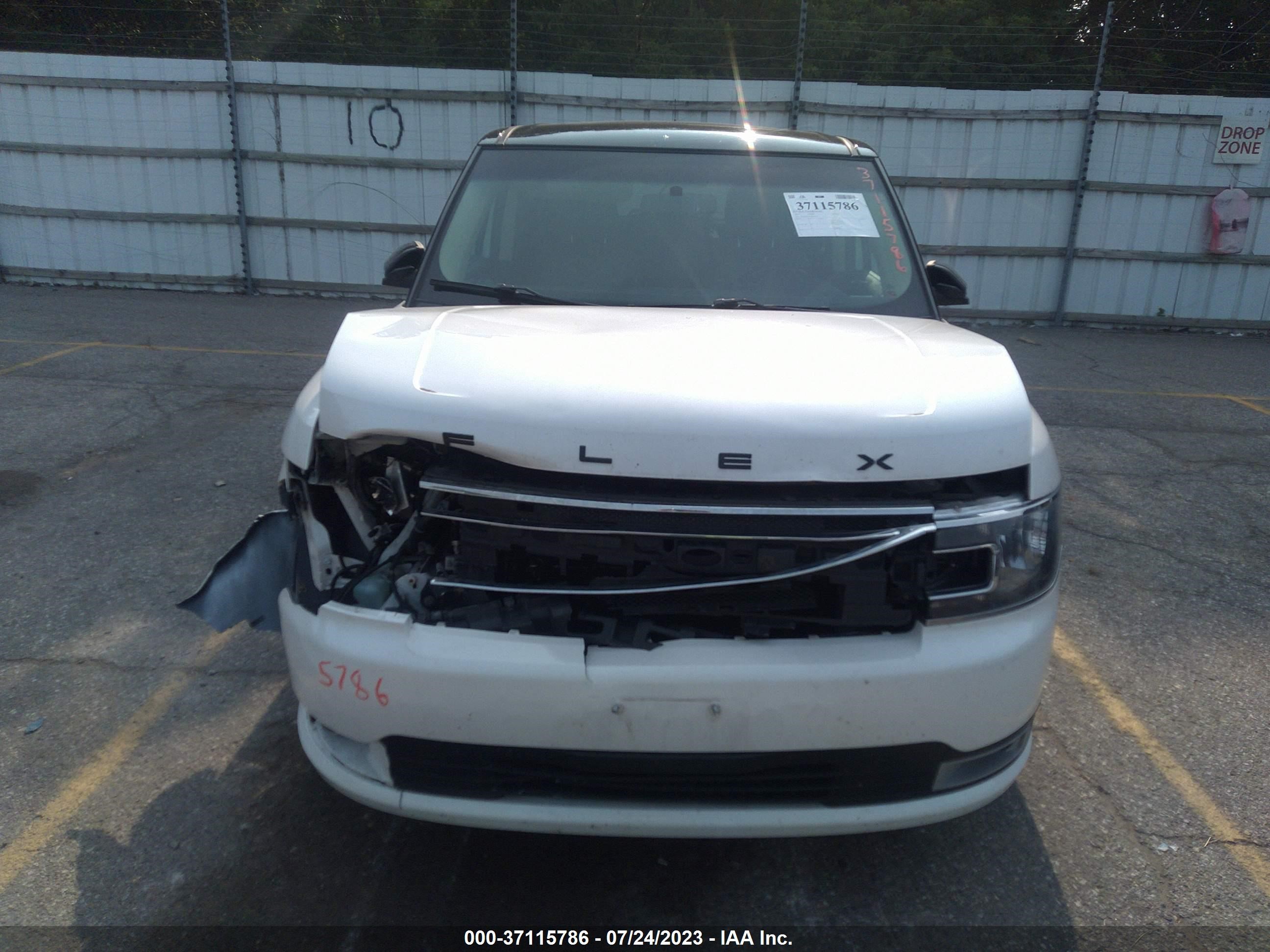 Photo 11 VIN: 2FMHK6C83GBA01567 - FORD FLEX 