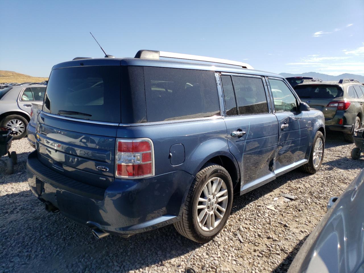 Photo 2 VIN: 2FMHK6C83KBA24632 - FORD FLEX 