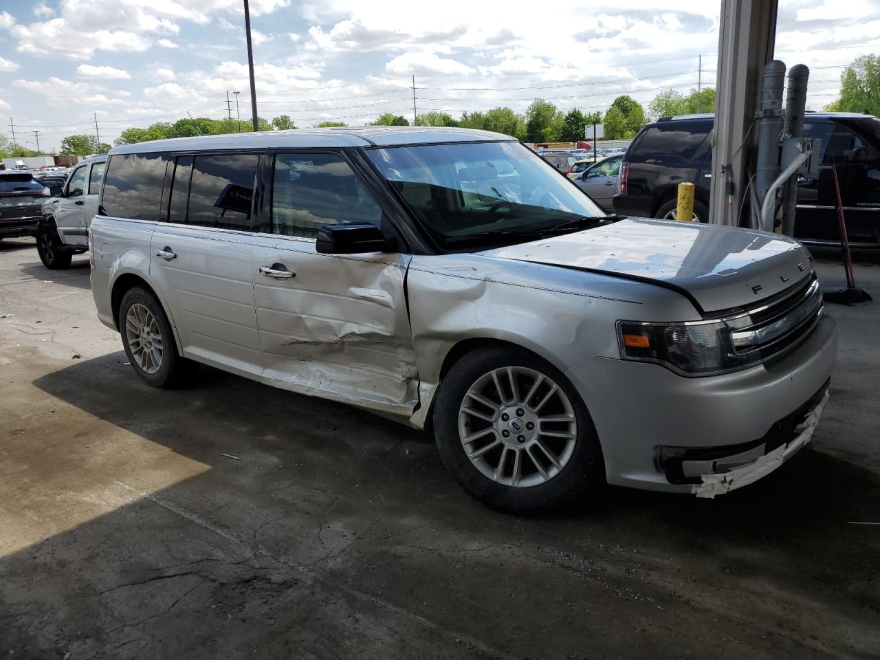 Photo 3 VIN: 2FMHK6C8XGBA18737 - FORD FLEX 