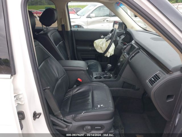 Photo 4 VIN: 2FMHK6C8XJBA10435 - FORD FLEX 