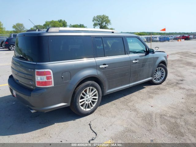 Photo 3 VIN: 2FMHK6C8XJBA22830 - FORD FLEX 