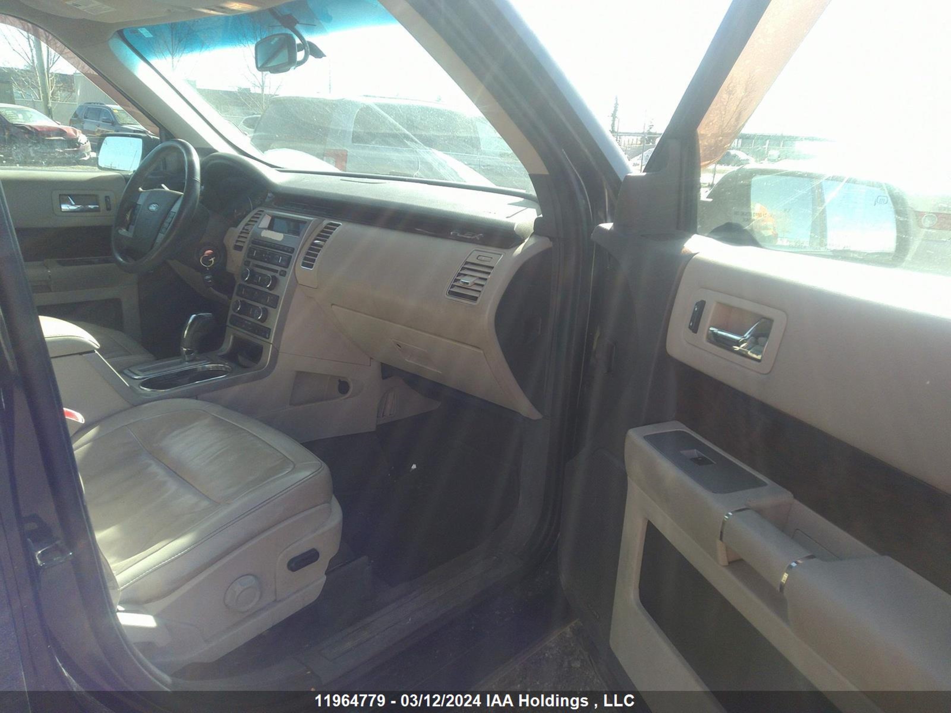 Photo 4 VIN: 2FMHK6CC8ABA24743 - FORD FLEX 