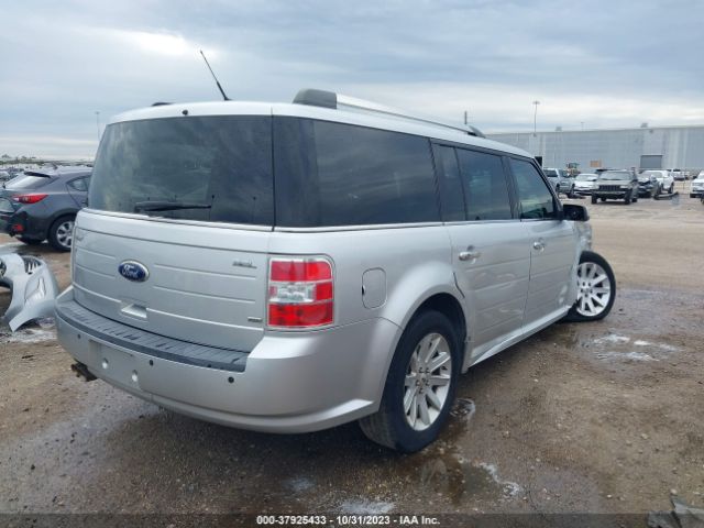 Photo 3 VIN: 2FMHK6CC8CBD09011 - FORD FLEX 