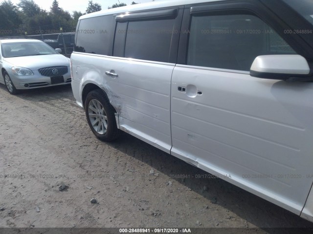 Photo 5 VIN: 2FMHK6CCXABA82000 - FORD FLEX 