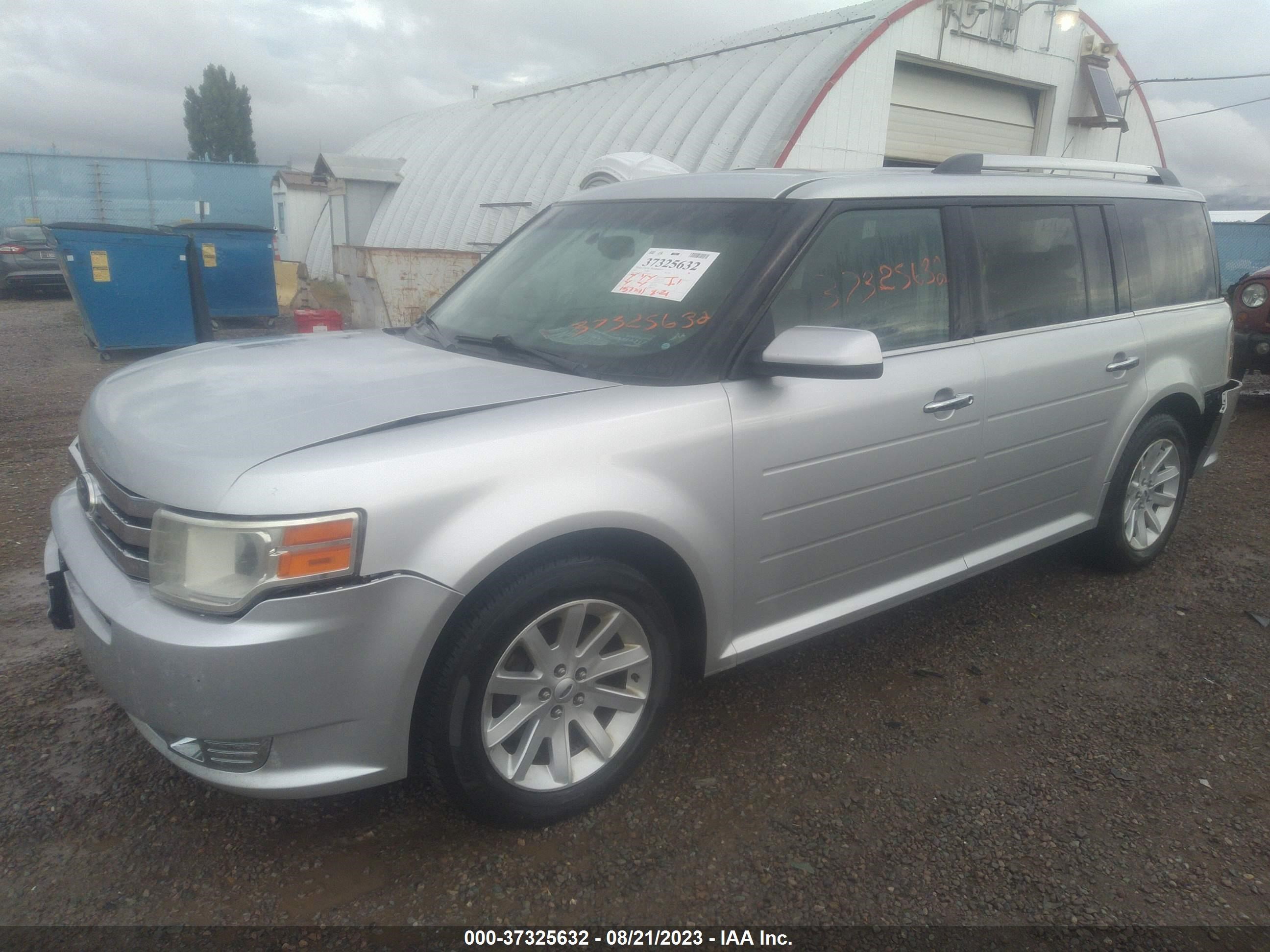 Photo 1 VIN: 2FMHK6CCXBBD27640 - FORD FLEX 