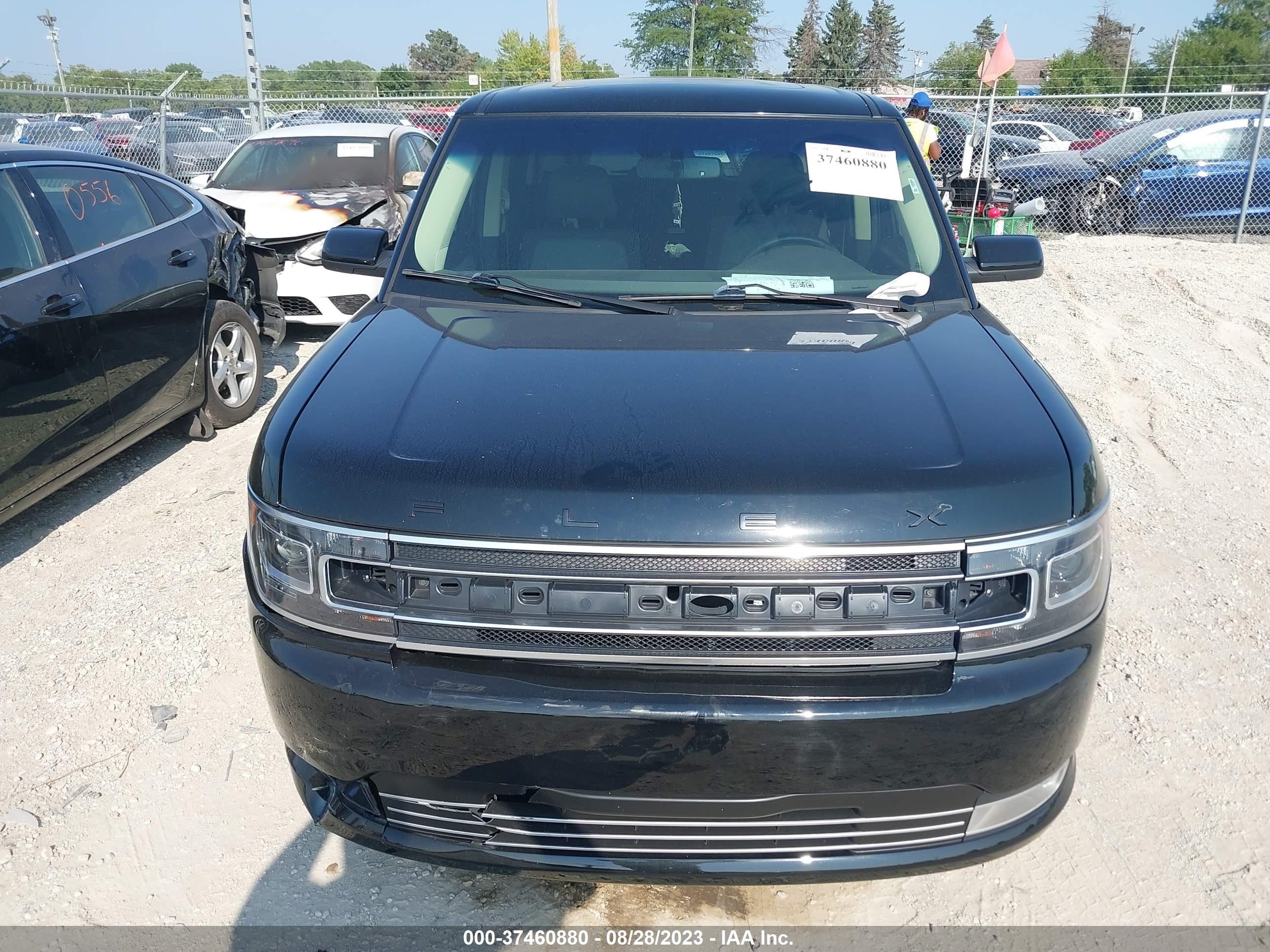 Photo 11 VIN: 2FMHK6D84JBA00272 - FORD FLEX 