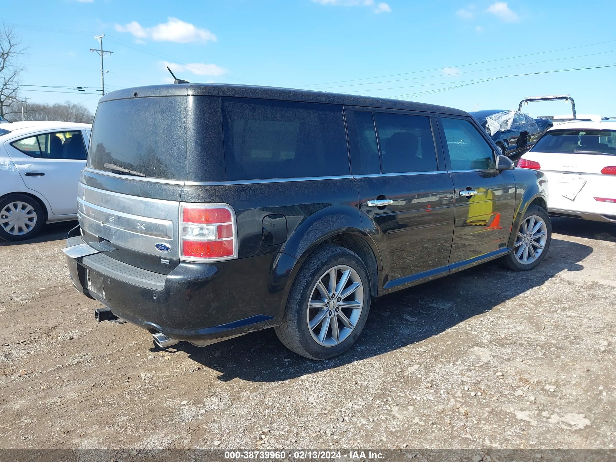 Photo 3 VIN: 2FMHK6D85FBA02989 - FORD FLEX 