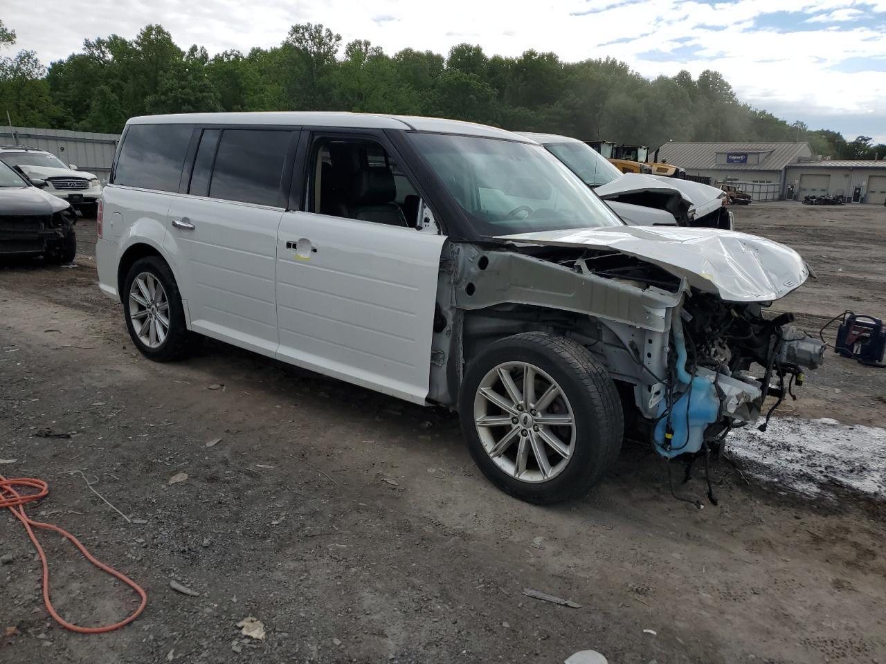 Photo 3 VIN: 2FMHK6D87KBA06200 - FORD FLEX 