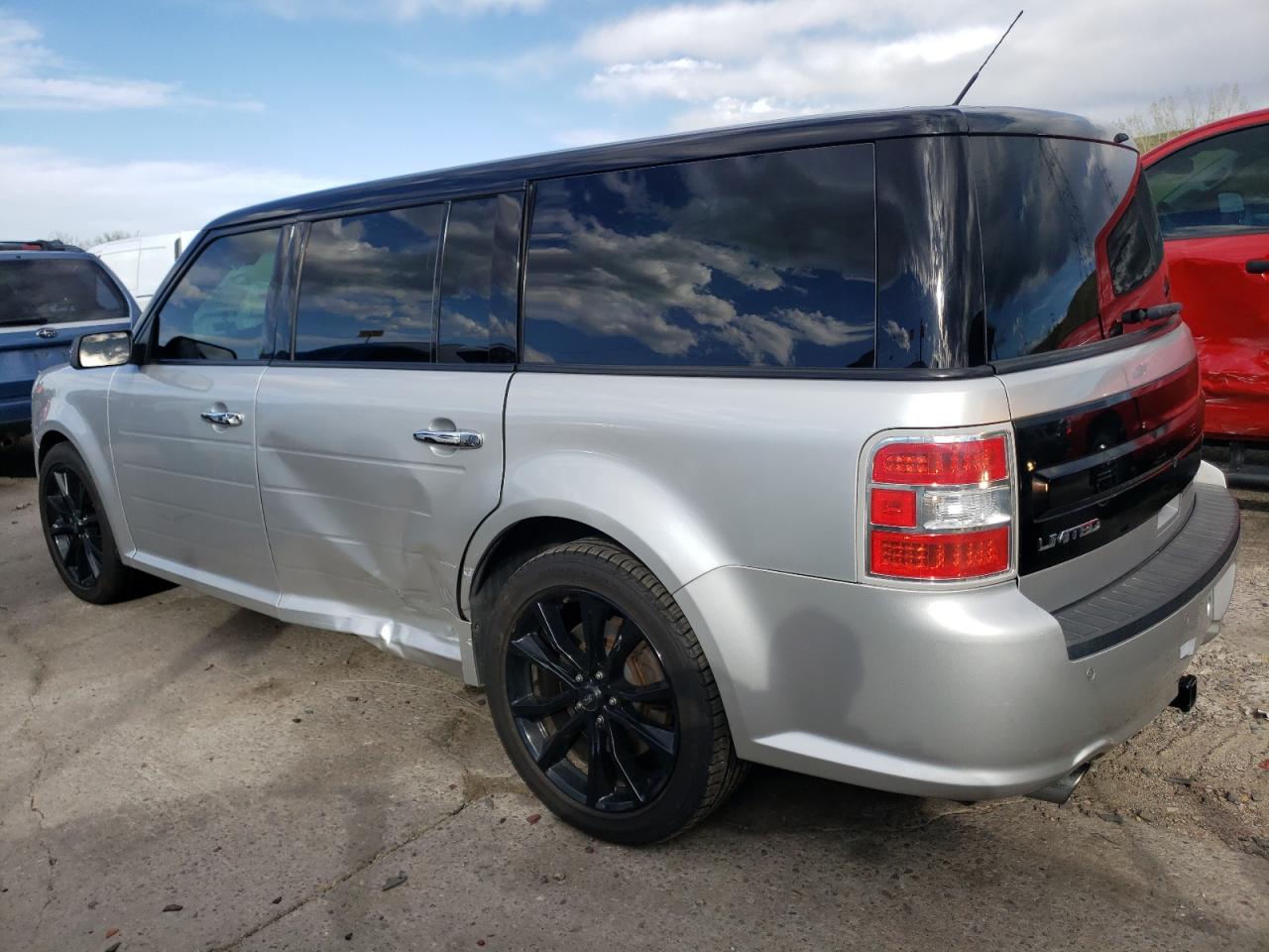 Photo 1 VIN: 2FMHK6DT0HBA12367 - FORD FLEX 