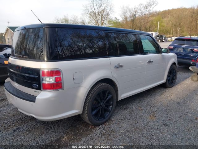 Photo 3 VIN: 2FMHK6DT0JBA03545 - FORD FLEX 