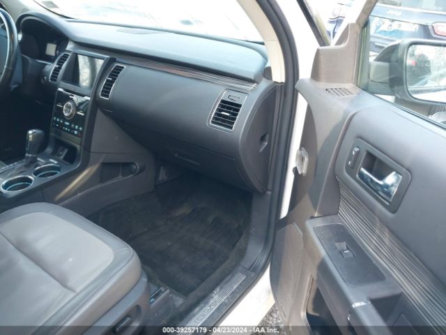 Photo 4 VIN: 2FMHK6DT0JBA03545 - FORD FLEX 