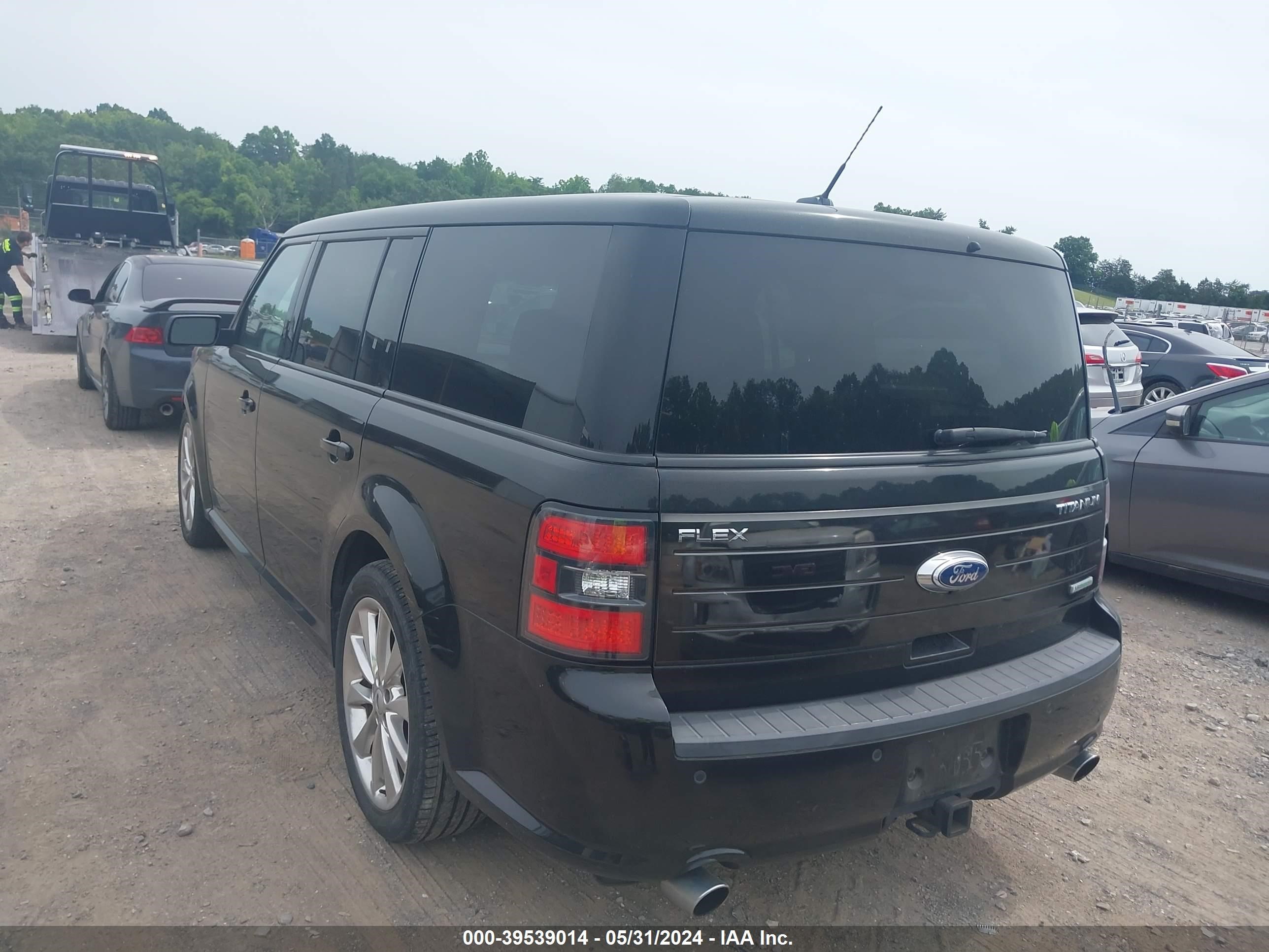 Photo 2 VIN: 2FMHK6DT4CBD16665 - FORD FLEX 