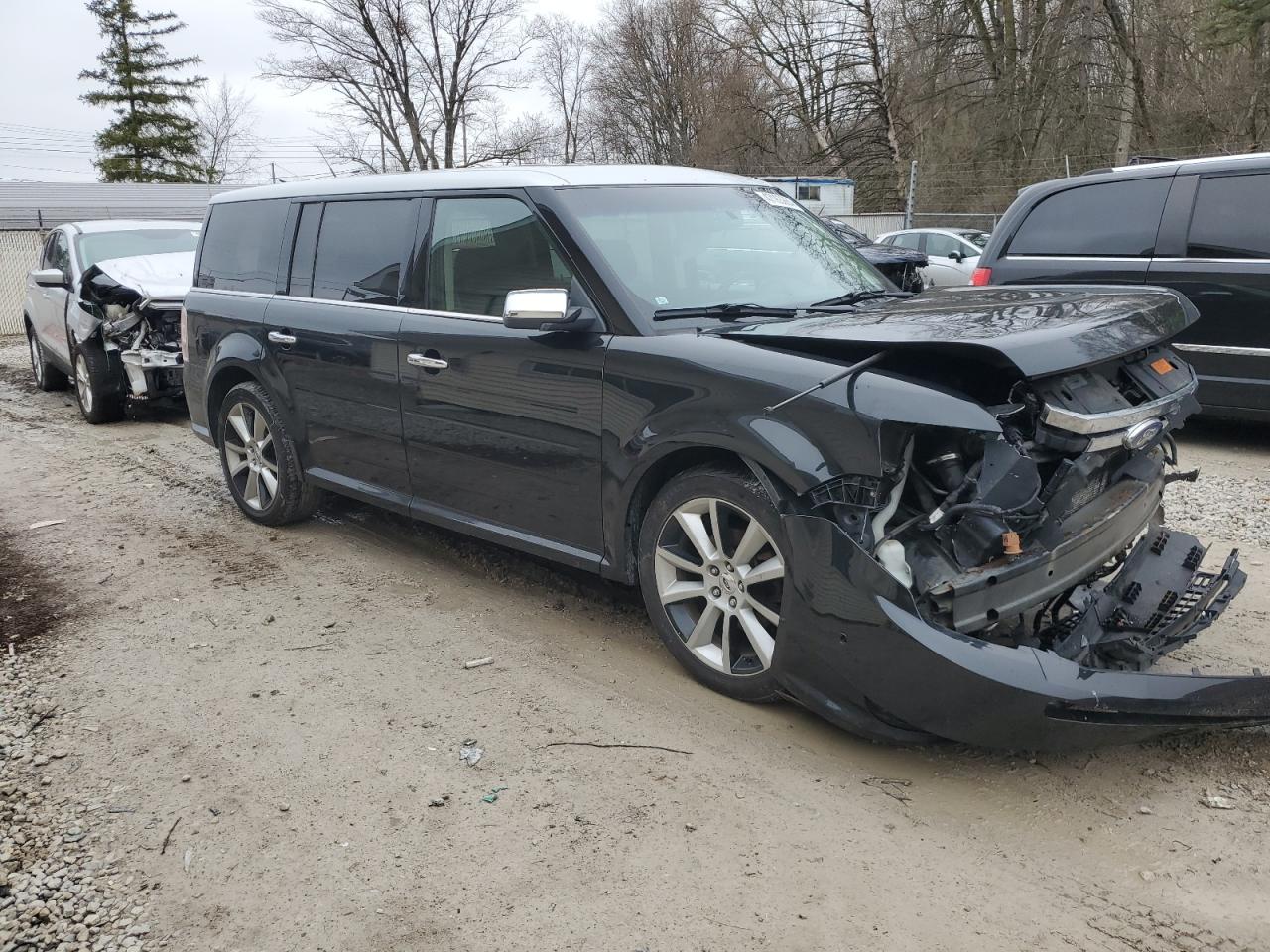 Photo 3 VIN: 2FMHK6DTXBBD13462 - FORD FLEX 