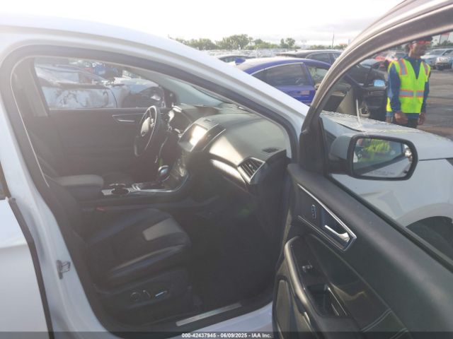 Photo 4 VIN: 2FMPK3AP3FBB58826 - FORD EDGE 