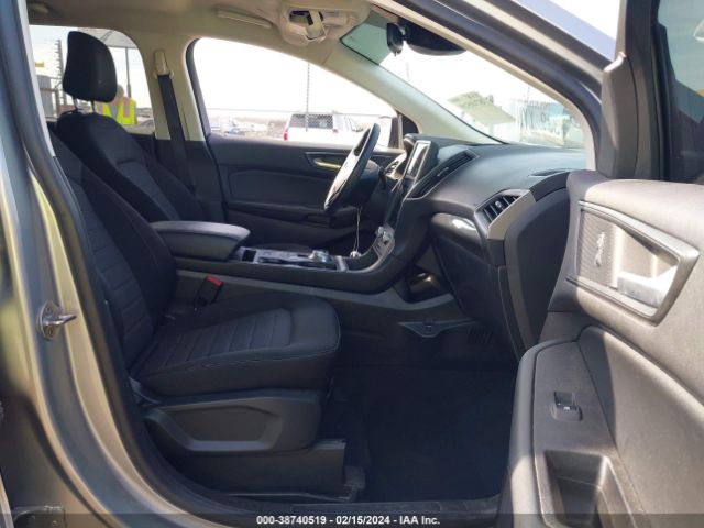 Photo 4 VIN: 2FMPK3G96MBA00843 - FORD EDGE 