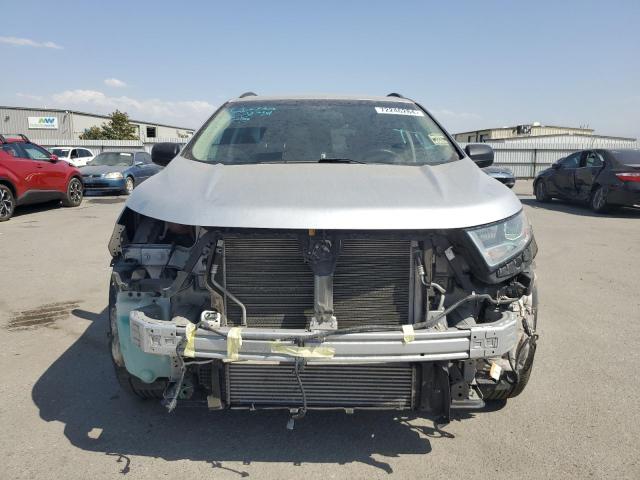 Photo 4 VIN: 2FMPK3G9XJBC01513 - FORD EDGE SE 