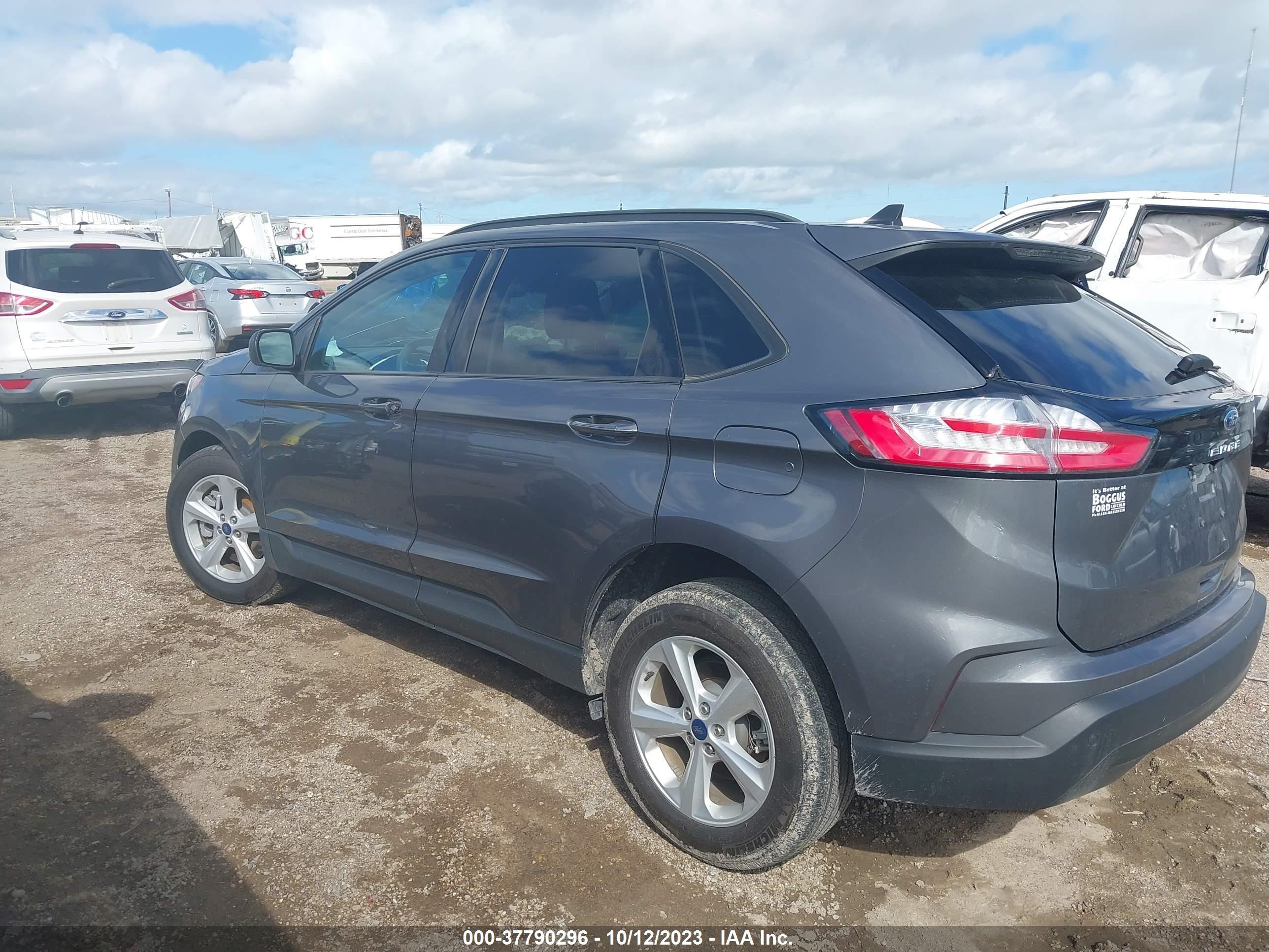 Photo 13 VIN: 2FMPK3G9XMBA03518 - FORD EDGE 