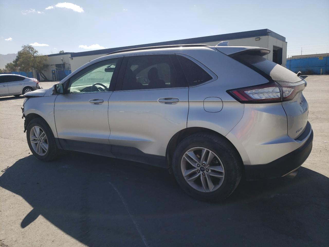 Photo 1 VIN: 2FMPK3J93JBB51661 - FORD EDGE 