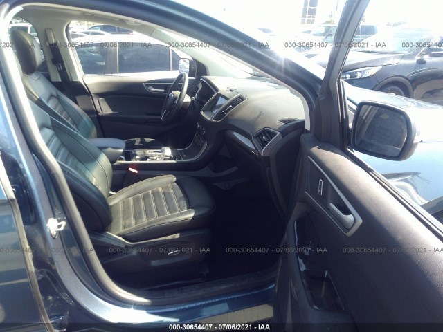 Photo 4 VIN: 2FMPK3J93KBB13381 - FORD EDGE 