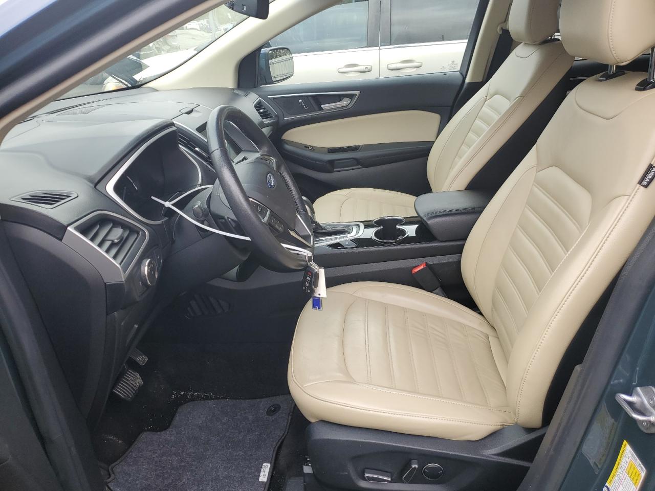 Photo 6 VIN: 2FMPK3J95GBC16583 - FORD EDGE 