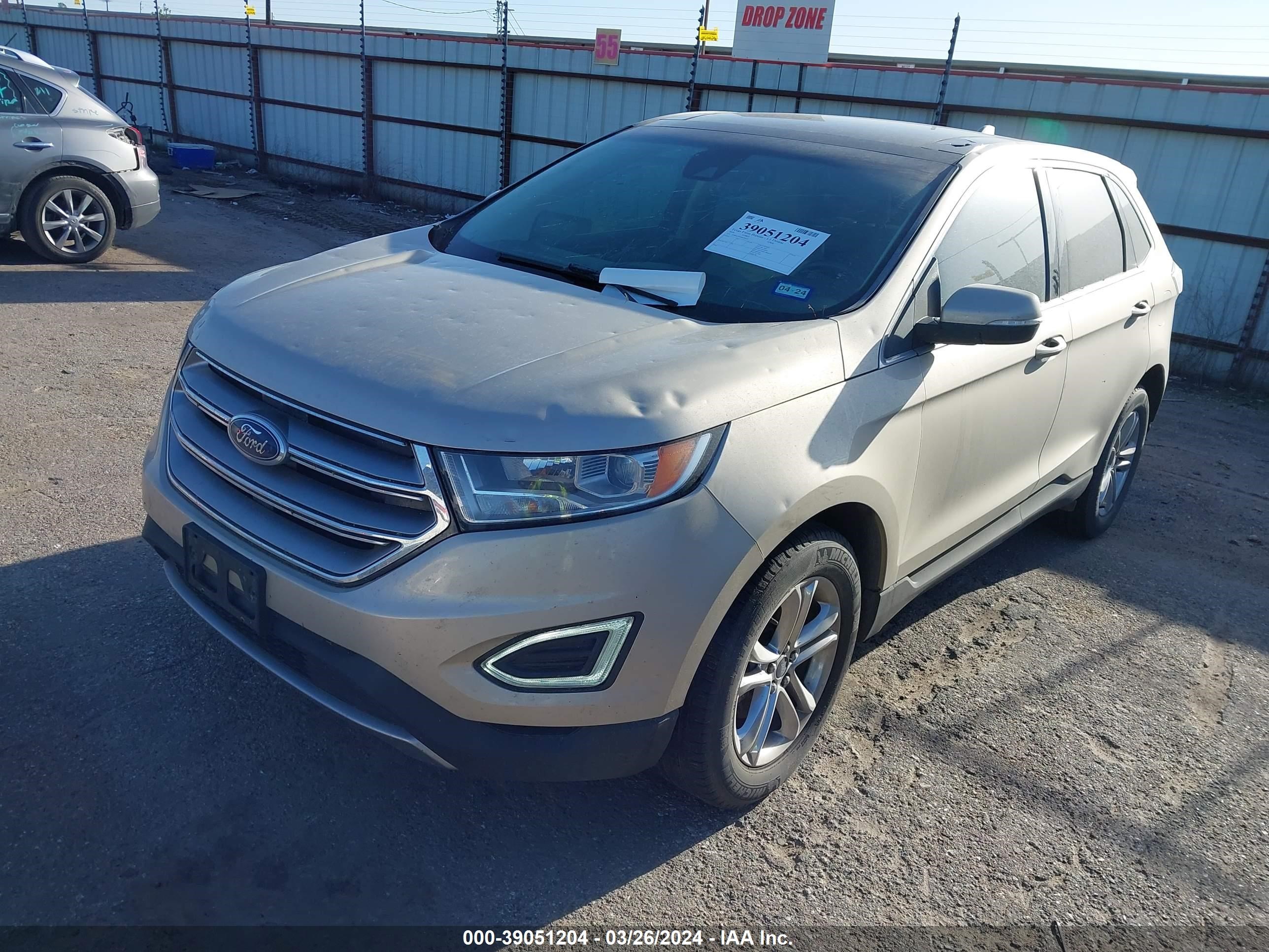 Photo 1 VIN: 2FMPK3J95JBC00455 - FORD EDGE 