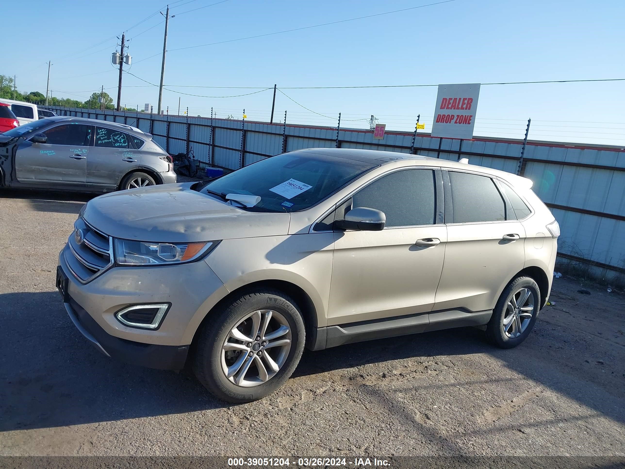 Photo 13 VIN: 2FMPK3J95JBC00455 - FORD EDGE 