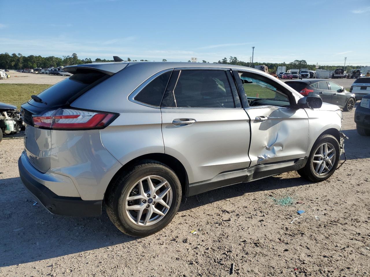 Photo 2 VIN: 2FMPK3J96MBA21362 - FORD EDGE 