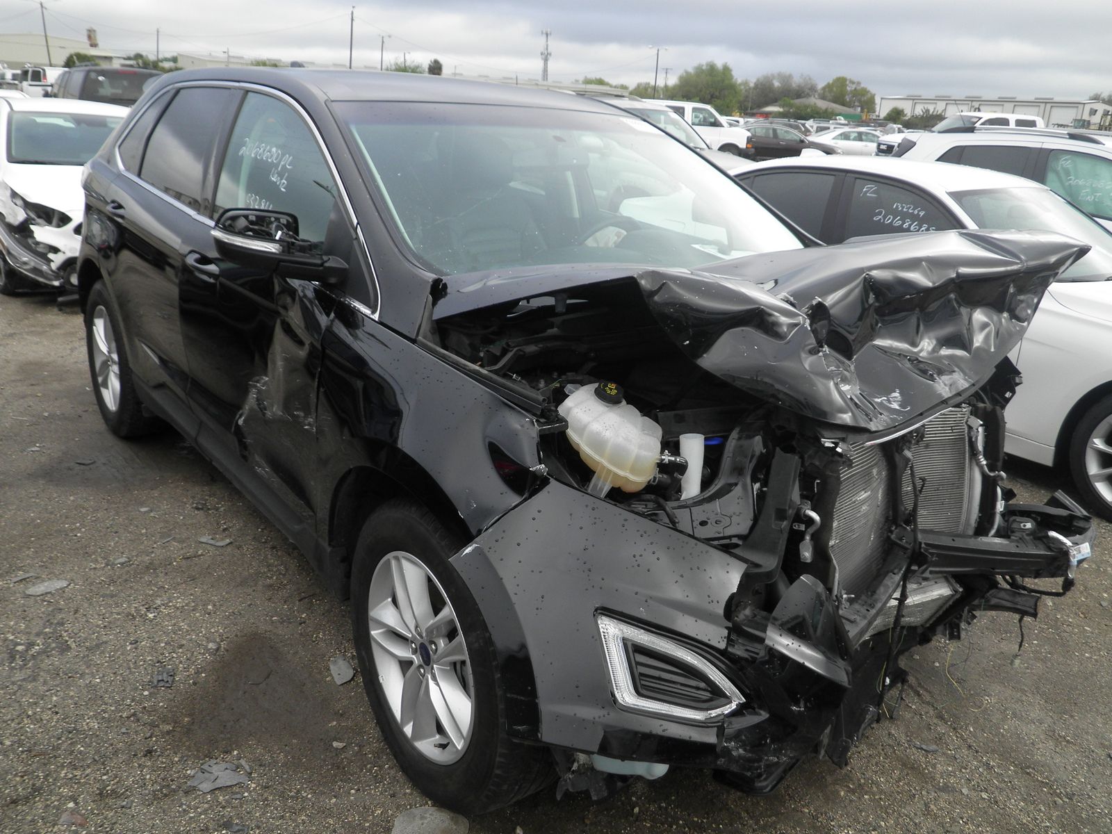 Photo 5 VIN: 2FMPK3J97JBC32811 - FORD EDGE FWD SUV 