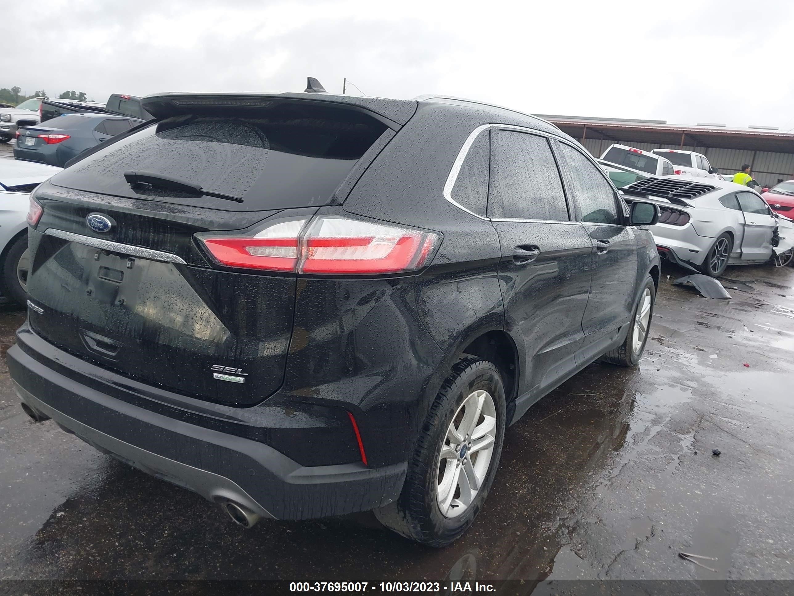 Photo 3 VIN: 2FMPK3J97KBC61758 - FORD EDGE 