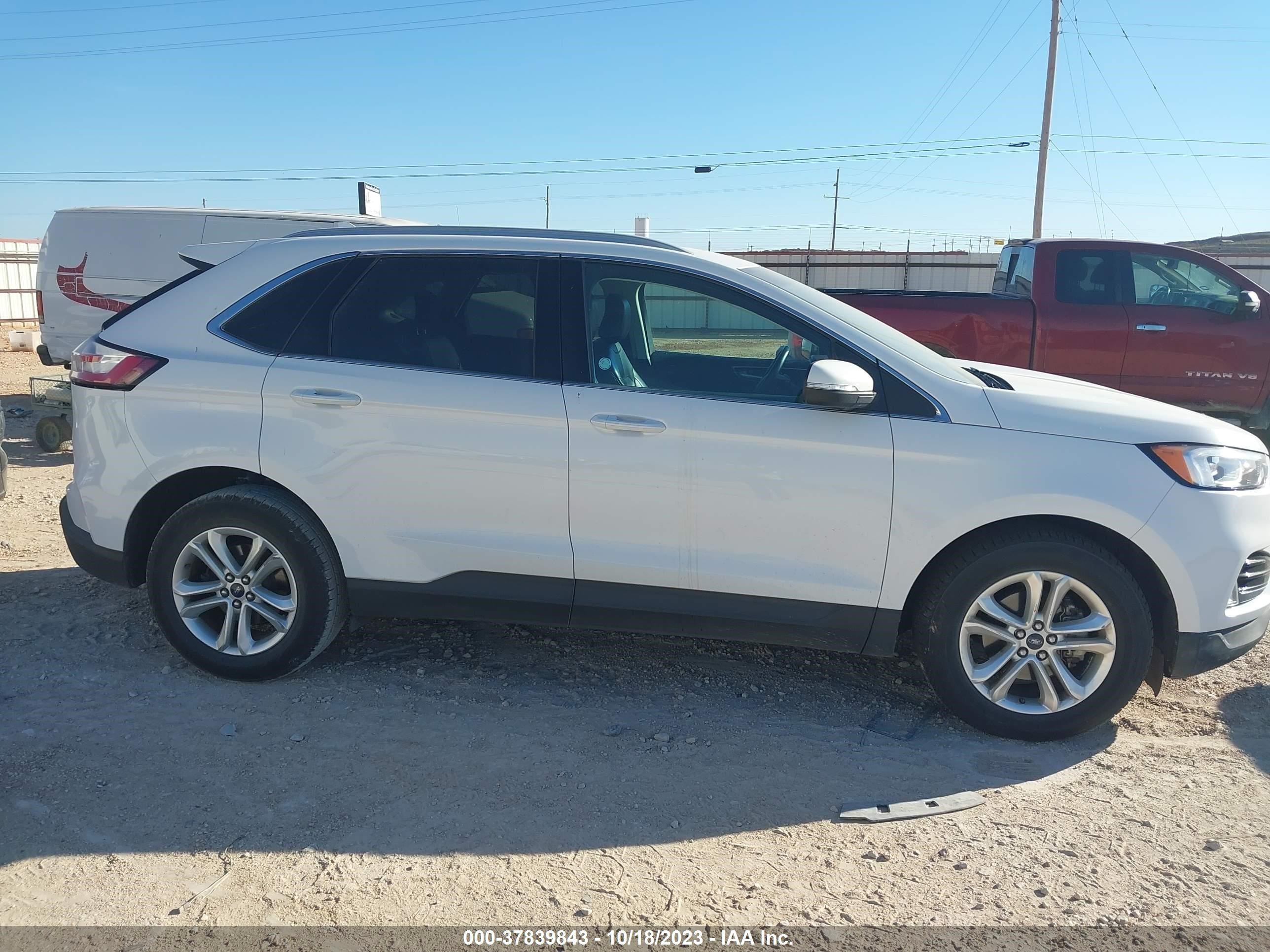 Photo 12 VIN: 2FMPK3J97LBA31445 - FORD EDGE 