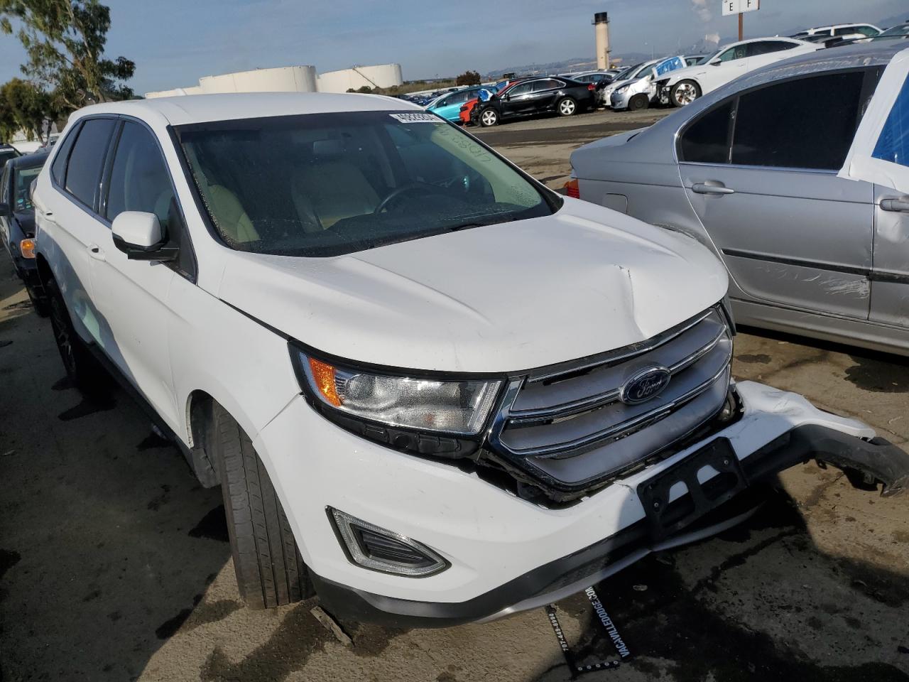 Photo 3 VIN: 2FMPK3J98GBB89735 - FORD EDGE 